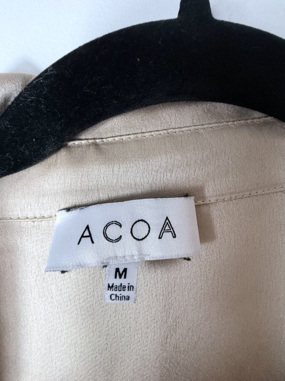Acoa Satin Button Down Shirt Size Medium Oversized Fall (NOTE FLAW) (T) - Picture 3 of 8